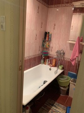 2-к квартира, 2/5 эт., 47м²