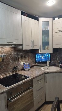 2-к квартира, 5/5 эт., 43м²