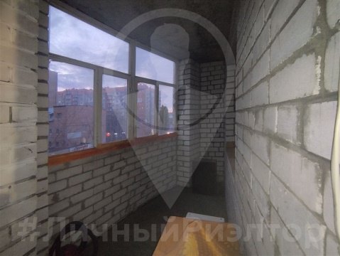 1-к квартира, 4/10 эт., 54м²